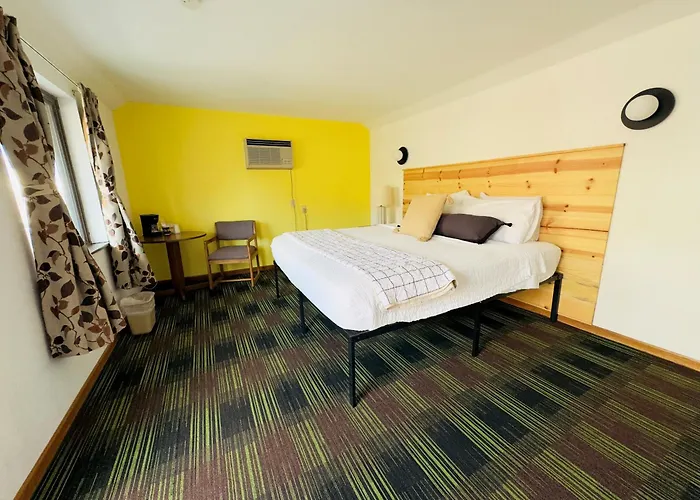 Quality Lodge - Cedar Point Area