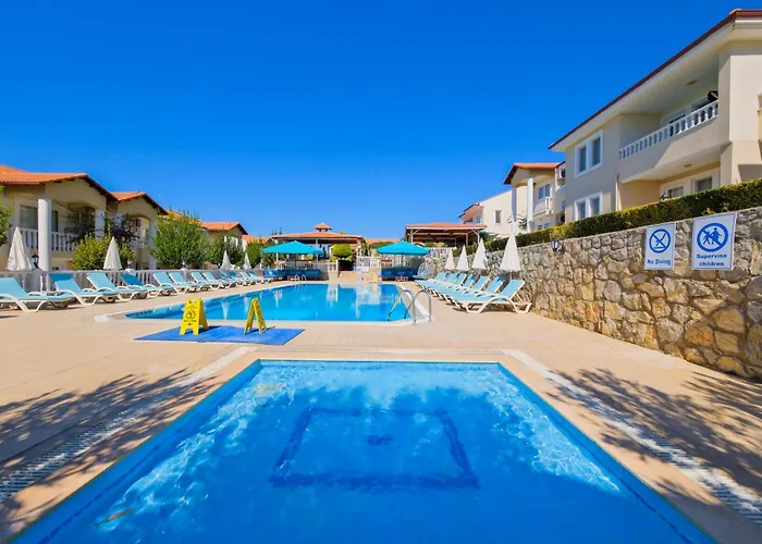 Larimar Suite Hotel