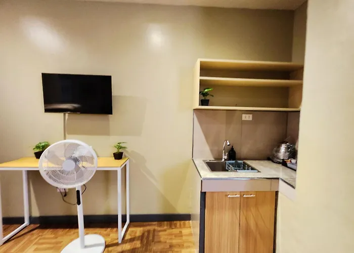 Freddo Studio Apartelle