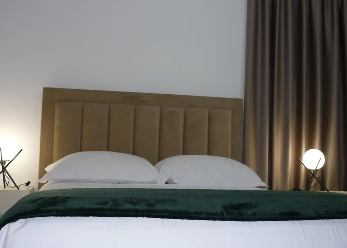 New Boulevard Inn