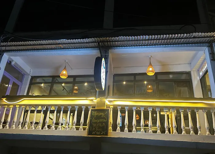 Tsewangs Bed & Breakfast Homestay