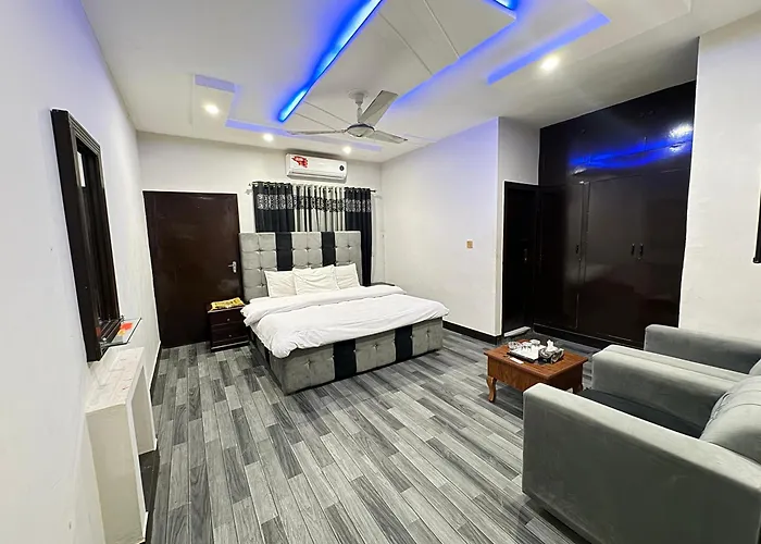 Serene Inn F10