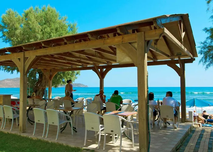 Vetoulas Suites n Studios in Stalos beach