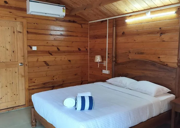 B R Cottages, 200 Meters From Patnem Beach