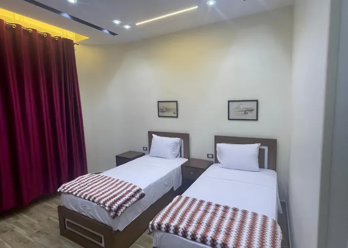 Hola Cairo Boutique