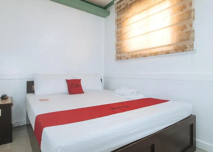 Reddoorz @ Moss Hotel Dasmarinas