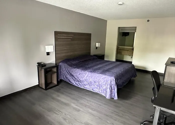 Economy Inn