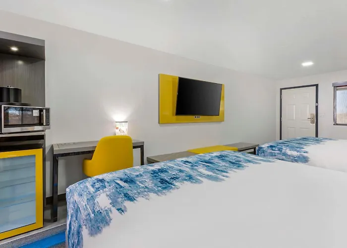 Hotel Blue 66, BW Signature Collection