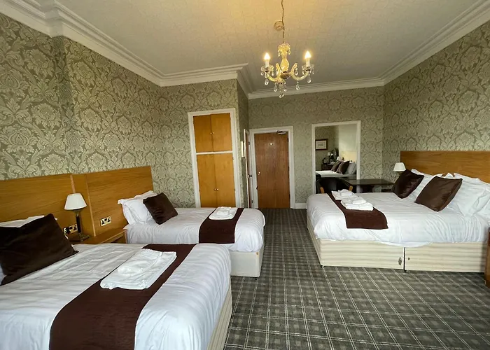 Headlands Hotel