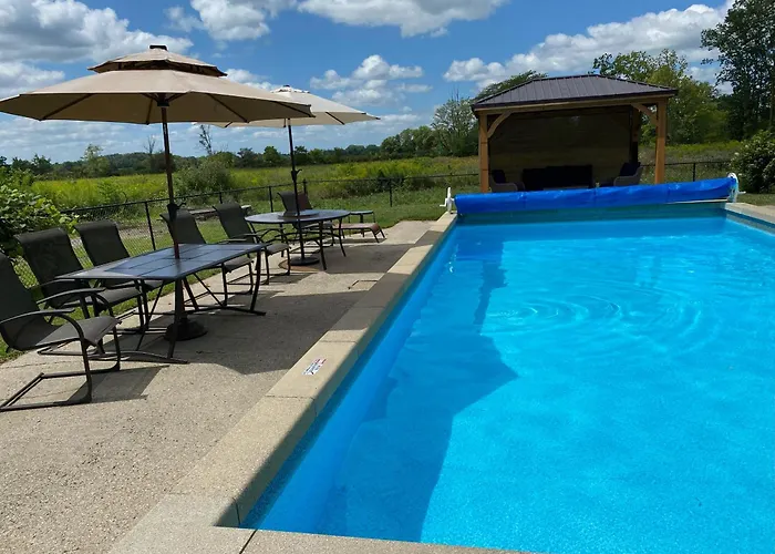 The Vine Bed & Breakfast, Llc
