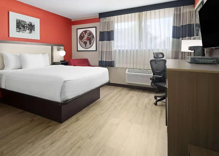 Ramada By Wyndham Parsippany