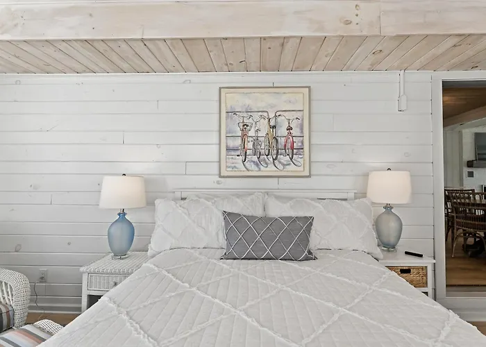 Experience Lakeside Luxury At