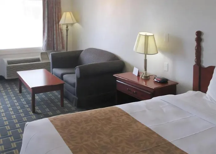 Hilliard Motor Lodge