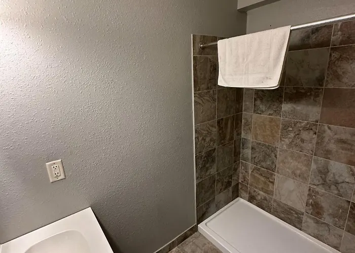 Budget Motel