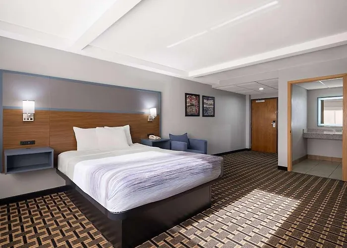 Americinn Woodstock Il