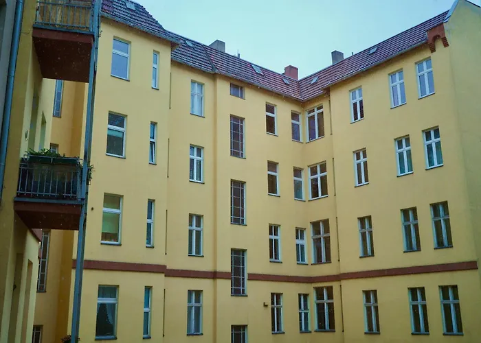 Hotel Pension Bernstein Am Kurfuerstendamm
