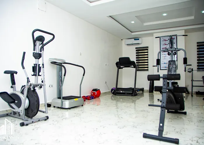 Udokanson Hotel And Suites