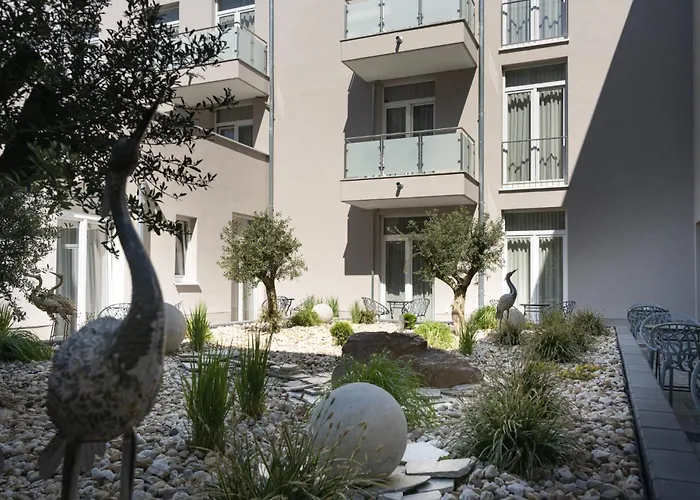 Atrium Apart Hotel Bruehl