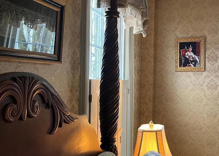 Antique1242 British Bed&Breakfast