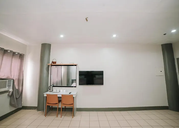 Gc Hotel