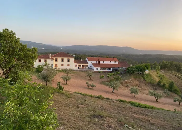 A Casa Amarela Guesthouse