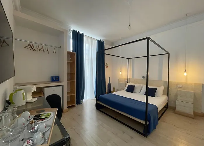 Casa Manfredi D'Angiò