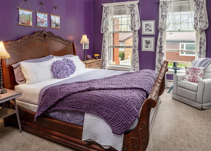The Nordic Pineapple Bed And Breakfast
