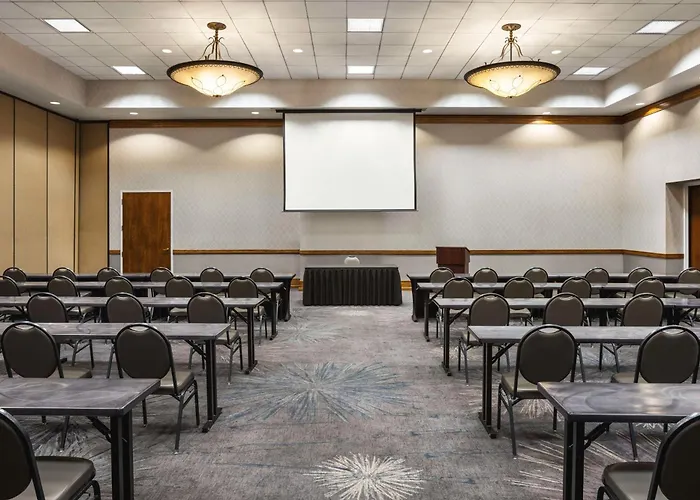 Hampton Inn Tropicana