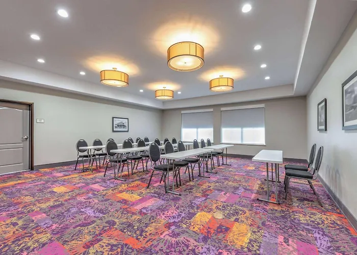 La Quinta By Wyndham Tyler - University Area