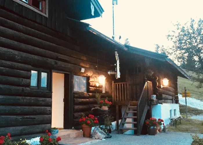 Bruendling-Alm Berggasthof Auf 1167M Auf Dem Hochfelln