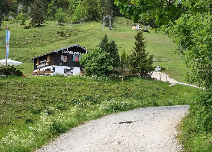 Bruendling-Alm Berggasthof Auf 1167M Auf Dem Hochfelln