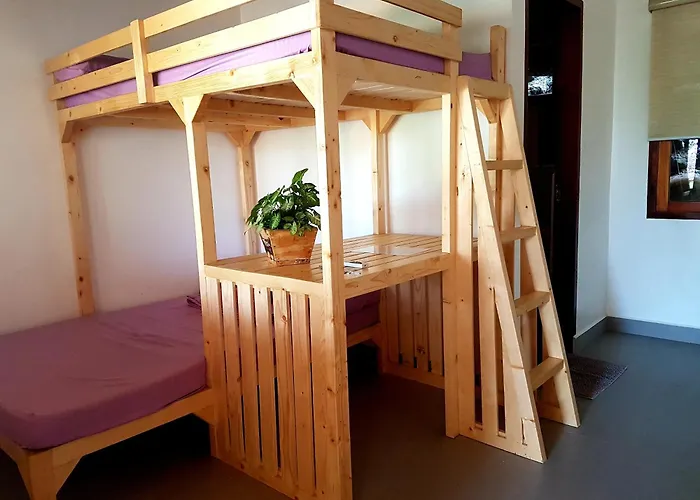 Lokal Home Hostel