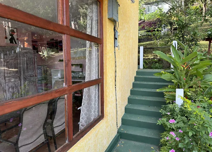 Hanna Suites