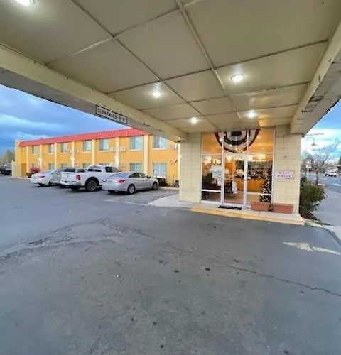 High Desert Inn
