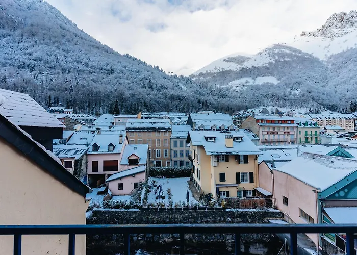 Garden & City Cauterets Balneo