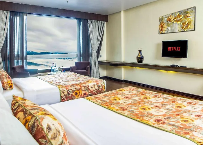 Summit Montana Suites & Spa At Mall