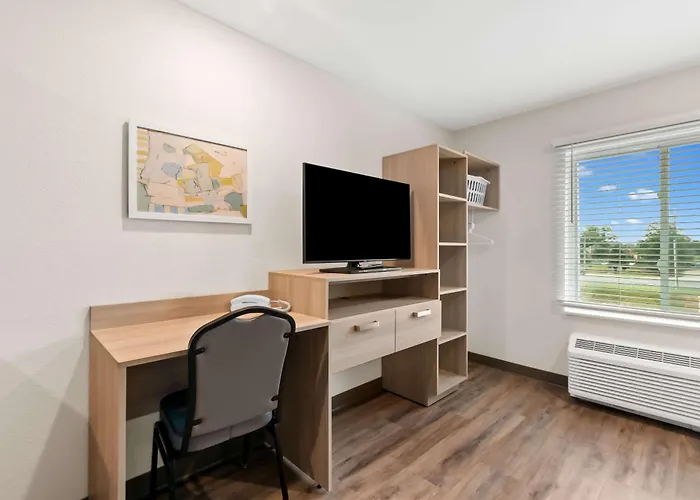 Woodspring Suites Pensacola West