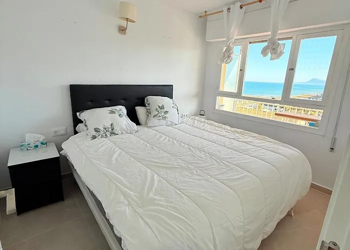Perfect Flat With Ocean Views In Valencia
