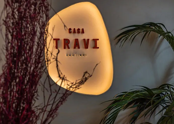 Travi Boutique By Holi