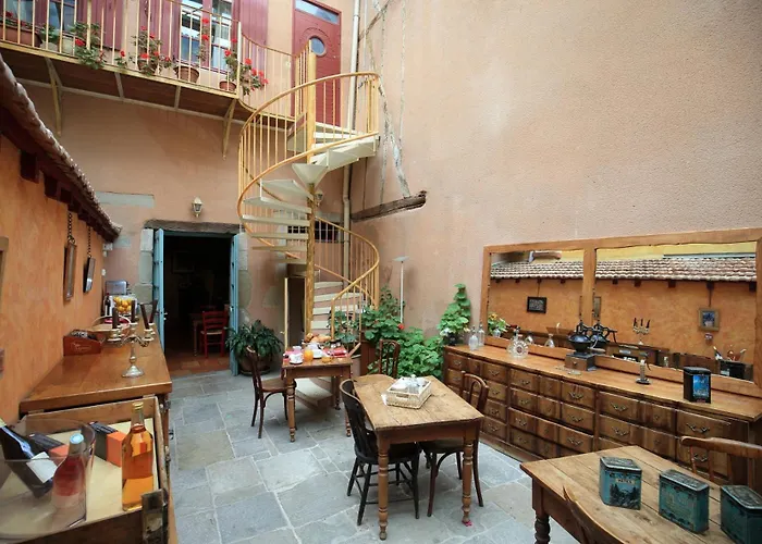 La Maison Des Consuls