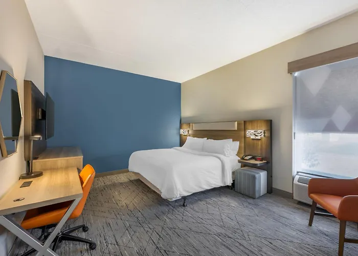 Holiday Inn Express Crestwood By Ihg
