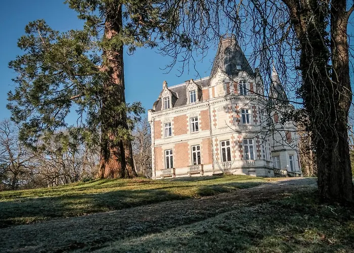 Chateau De L'Aubriere - Teritoria