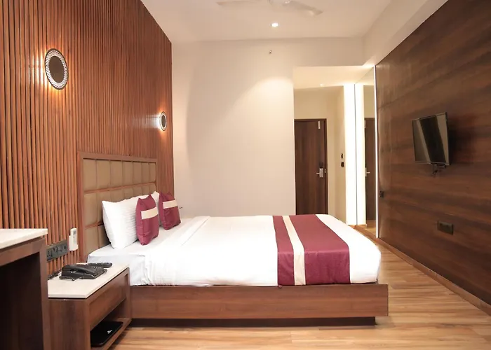Vivotel Hotel Surat