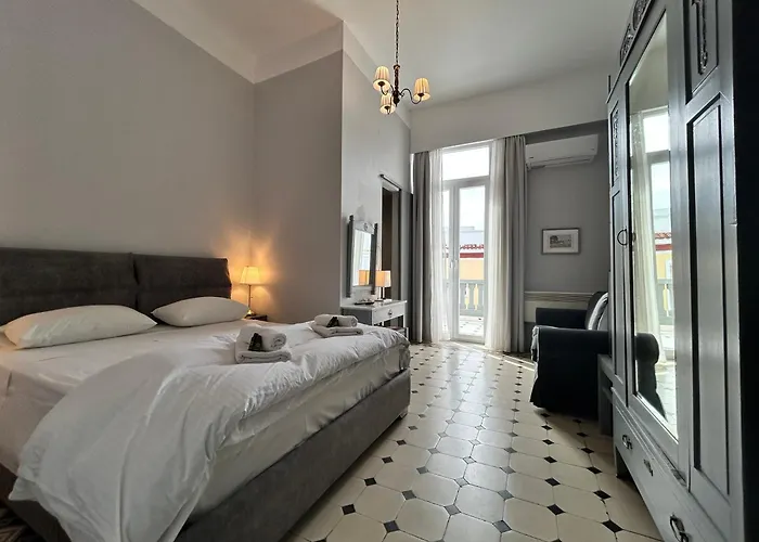 Tinion Urban Hotel