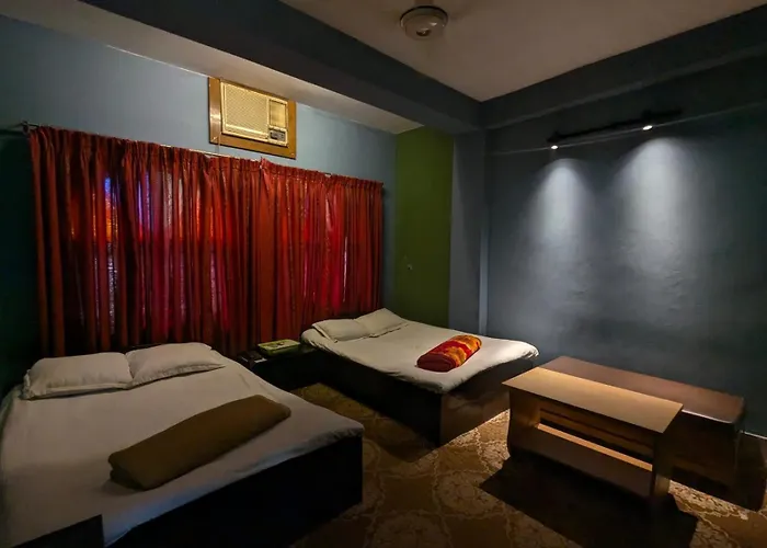 Hotel Hoque Tower International