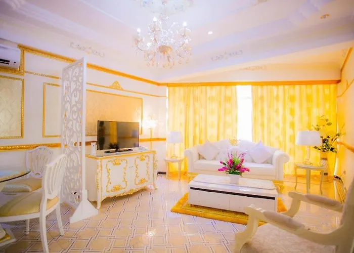 Lace boutique hotel