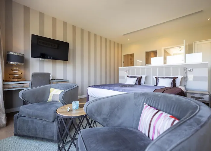Hotel Strand Am Koenigshafen