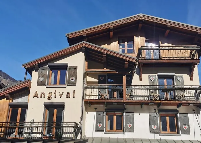 Hotel Restaurant Angival - Chambres Et Appartement