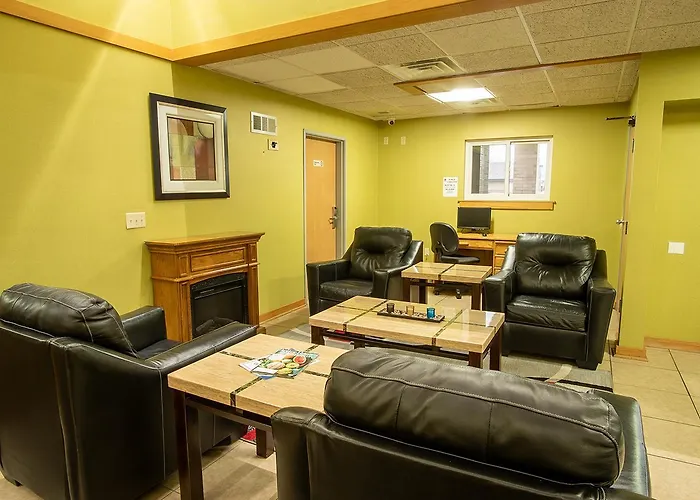 Coratel Inn And Suites By Jasper River Falls