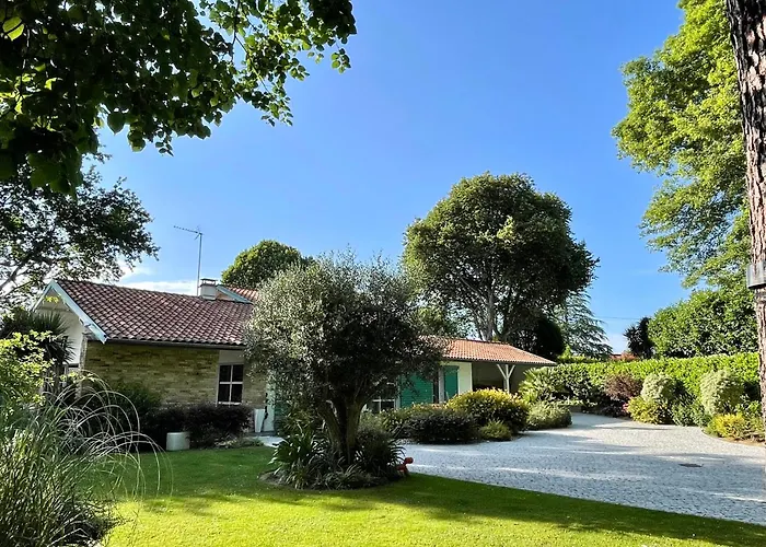 Haritzaga Chambre D'Hote Terrasse & Jardin Prive